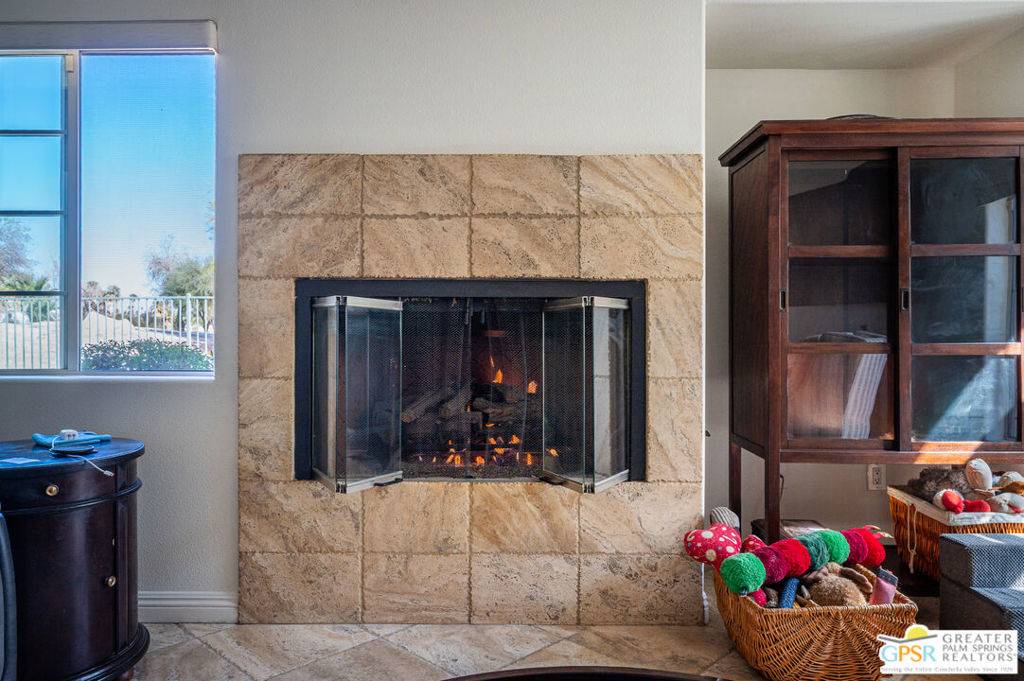 Palm Springs, CA 92264,1321 Crystal CT