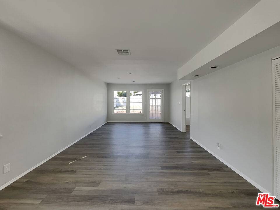 Granada Hills, CA 91344,15931 Harvest ST