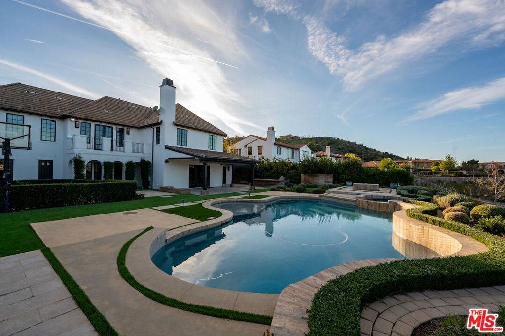Calabasas, CA 91302,25311 Prado De Ambar
