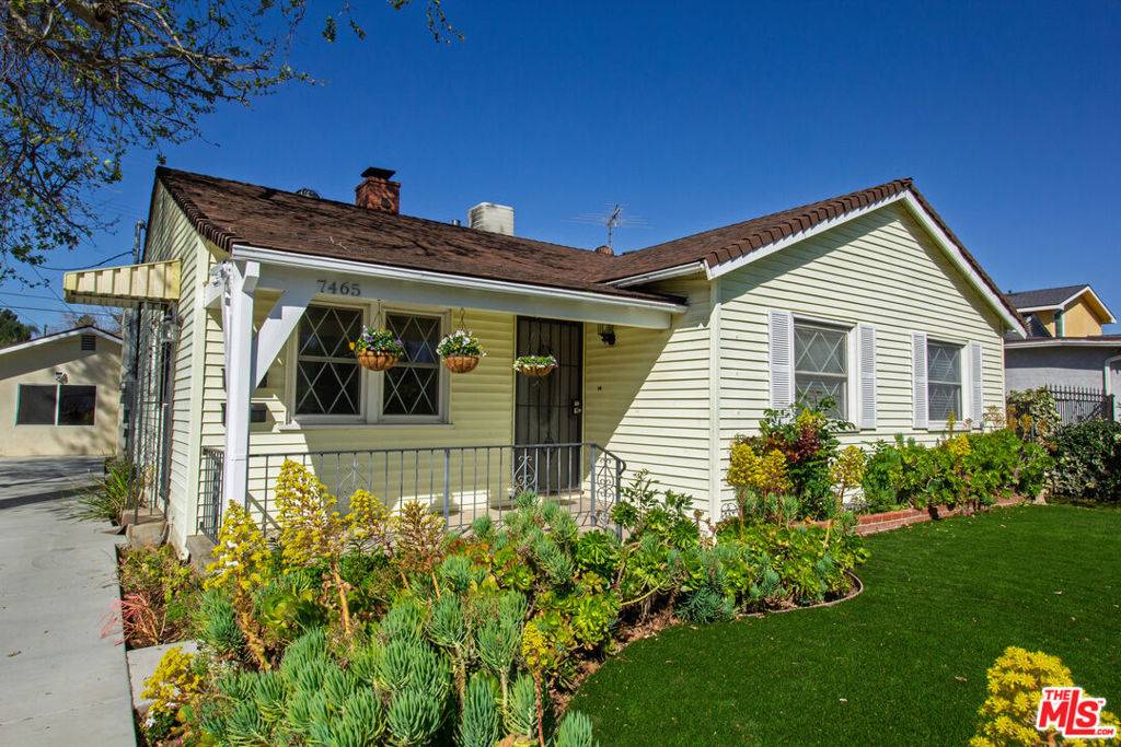 Lake Balboa, CA 91406,7465 N Forbes AVE