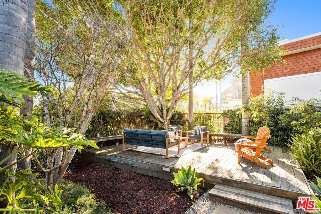 Carpinteria, CA 93013,8105 Buena Fortuna ST