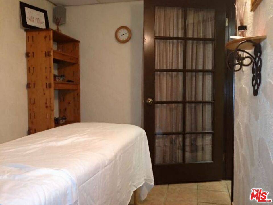 Malibu, CA 90265,21245 Pacific Coast HWY #21245-1/2