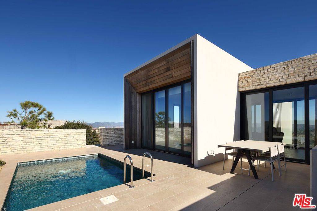 8540,1 Minthis Resort Villa, Pafos, Cyprus