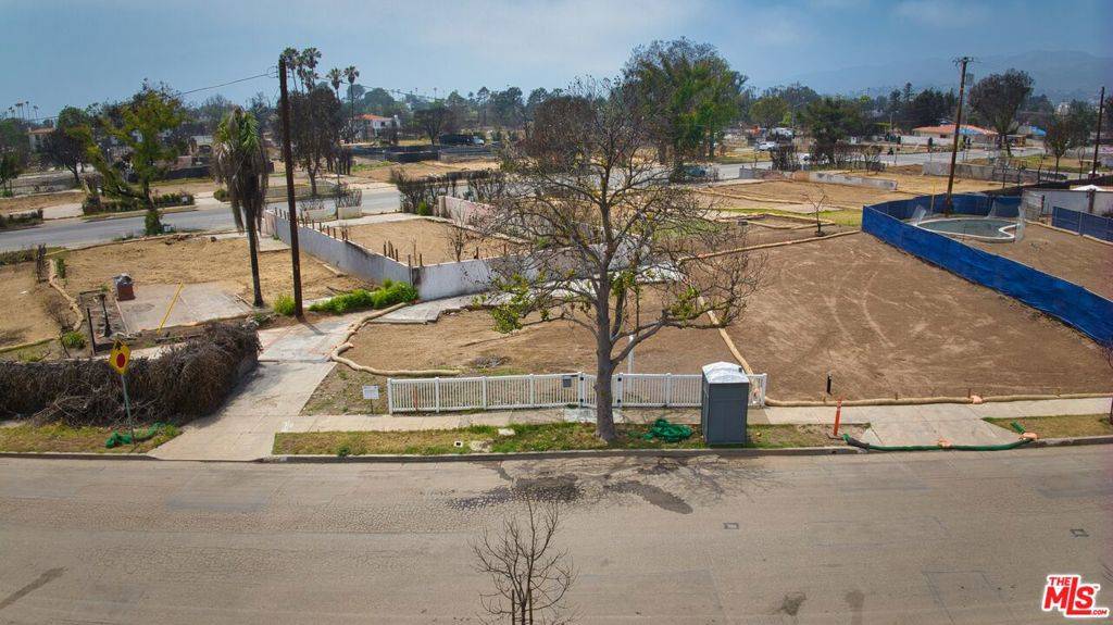 Pacific Palisades, CA 90272,751 Hartzell ST