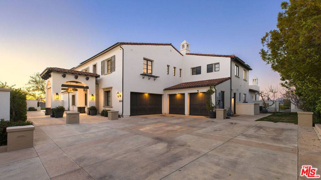 Calabasas, CA 91302,25273 Prado De La Puma