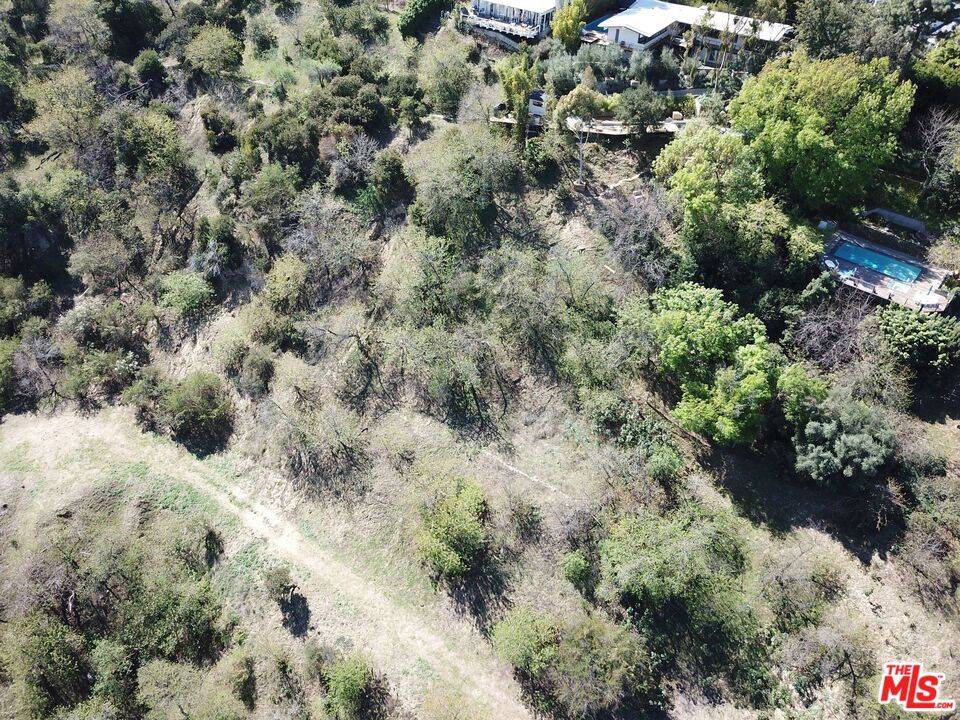 Sherman Oaks, CA 91403,3895 N Hopevale DR