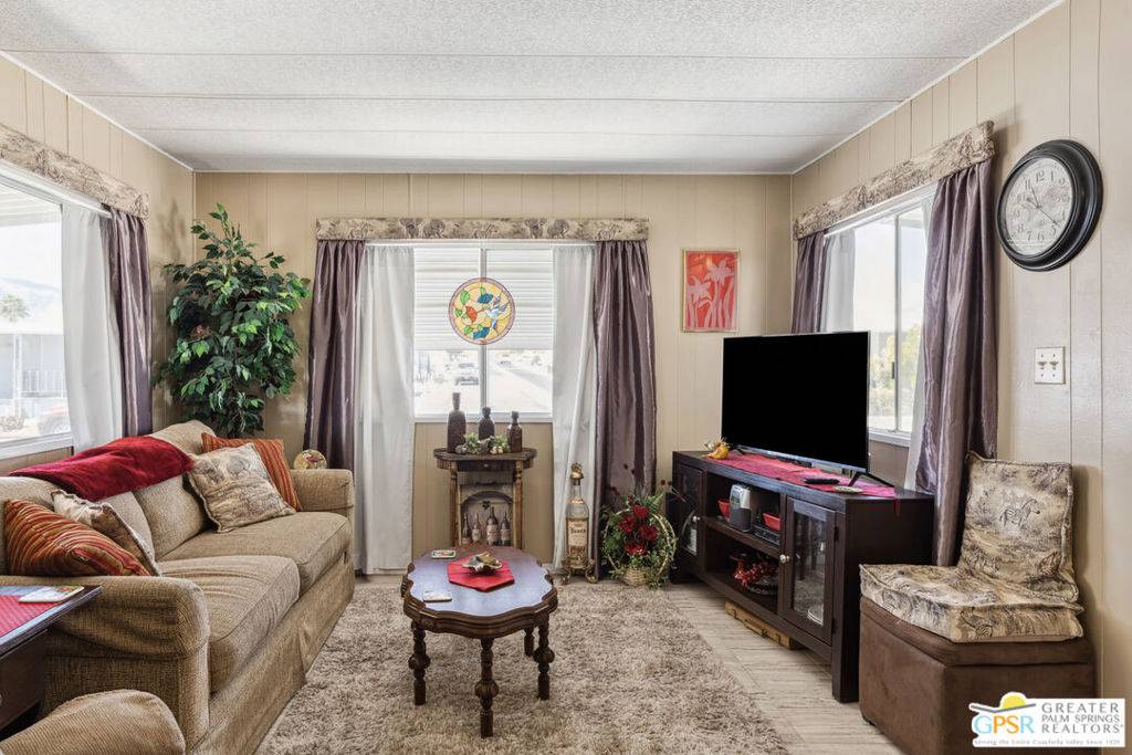 Desert Hot Springs, CA 92240,14777 Palm DR #43