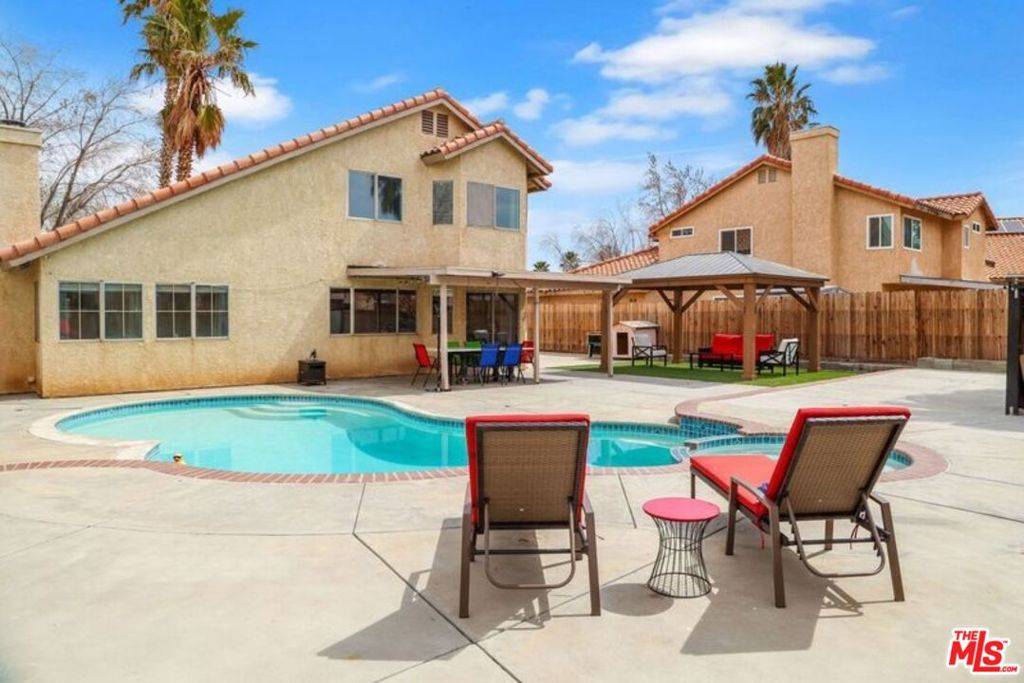 Lancaster, CA 93535,43735 Rodin AVE