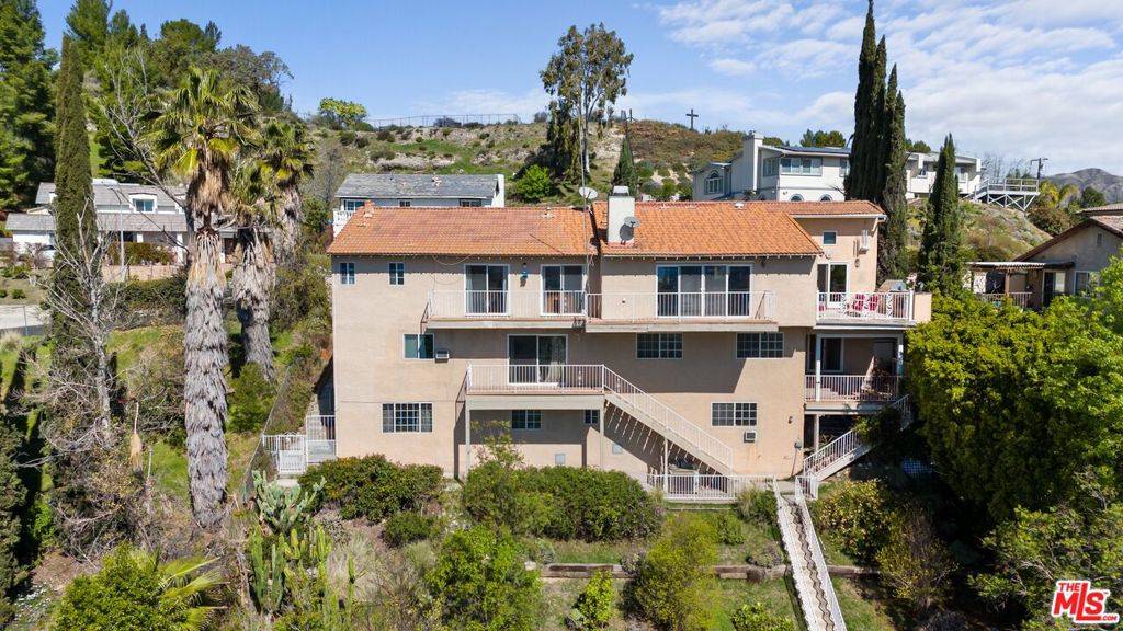 Granada Hills, CA 91344,17152 Barneston ST