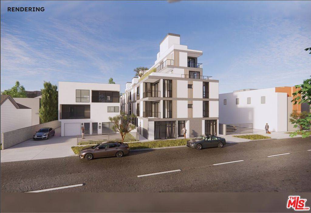 Los Angeles, CA 90029,1114 N Heliotrope DR