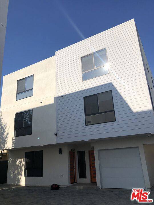 Los Angeles, CA 90019,4507 Lomita ST #4505 1/2