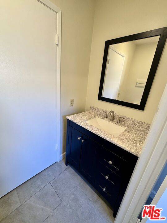 Inglewood, CA 90305,3500 W Manchester BLVD #452