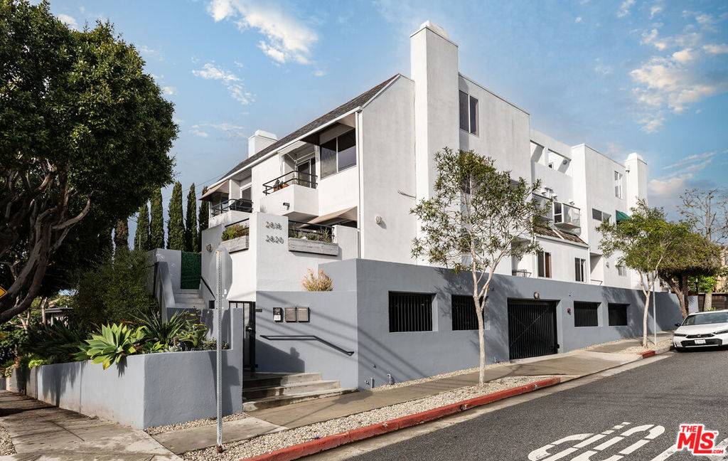 Santa Monica, CA 90405,2816 Highland AVE