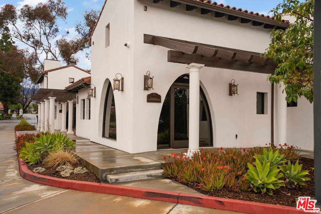 Claremont, CA 91711,1000 W Foothill BLVD #C