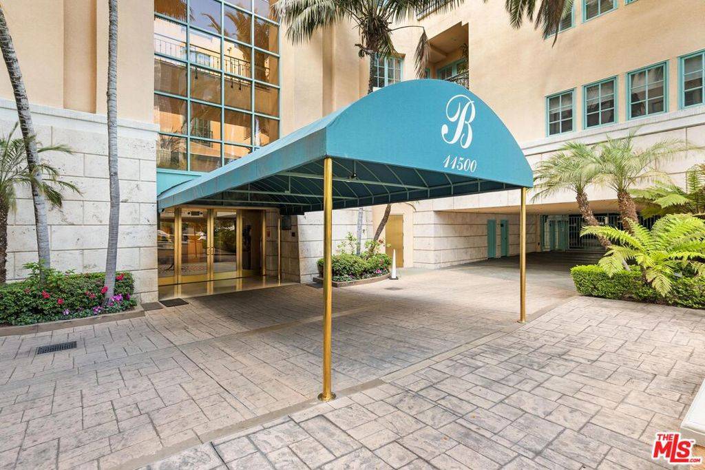 Los Angeles, CA 90049,11500 San Vicente BLVD #218