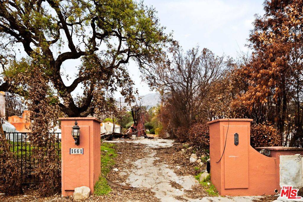 Altadena, CA 91001,1661 E Mendocino ST