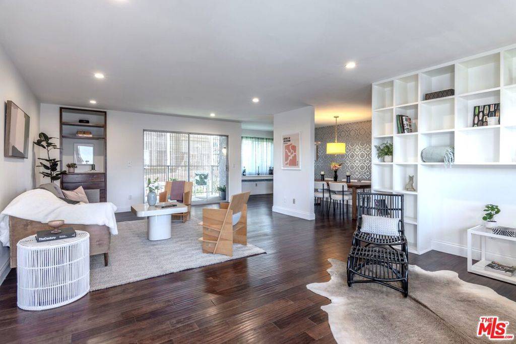 Los Angeles, CA 90026,1707 Micheltorena ST #314