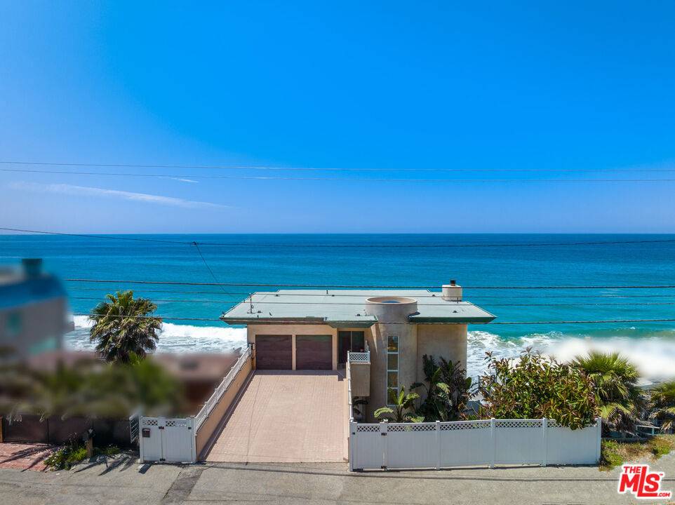 Malibu, CA 90265,43250 Pacific Coast HWY
