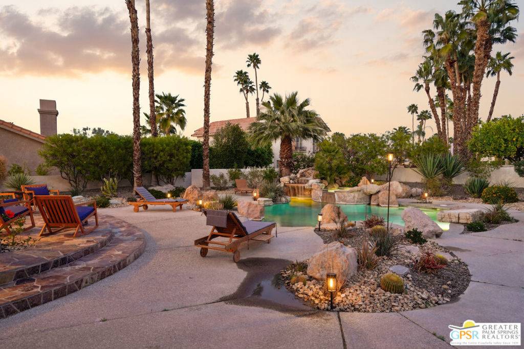 Palm Desert, CA 92211,364 Oakmont DR