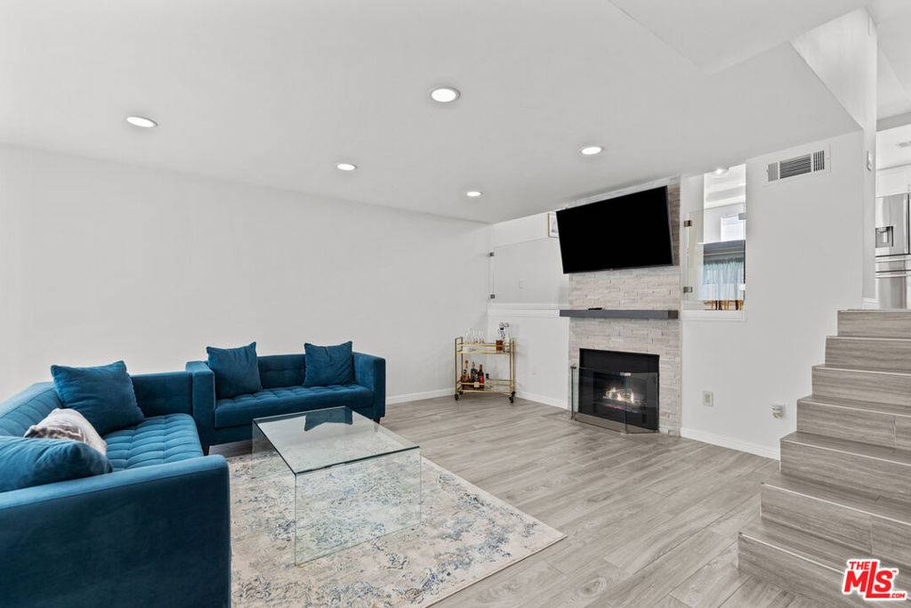 Panorama City, CA 91402,14500 Van Nuys BLVD #46