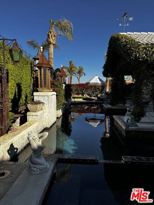 Palm Desert, CA 92260,73090 Amber ST