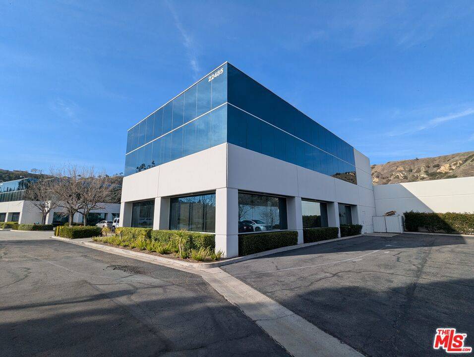 Yorba Linda, CA 92887,22485 La Palma AVE