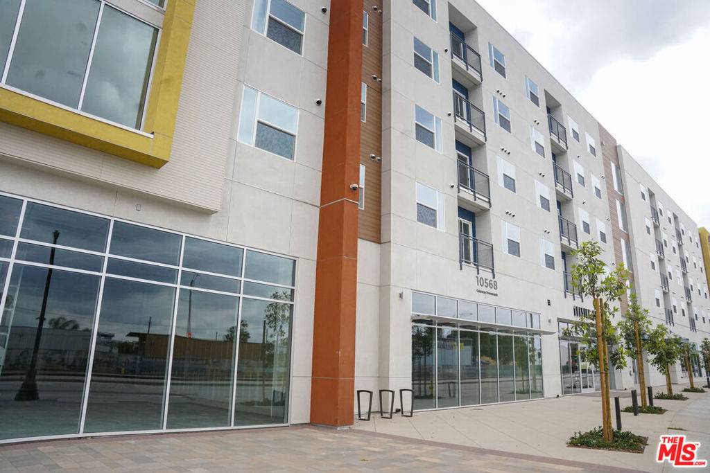 El Monte, CA 91731,10568 Promenade Gateway #510