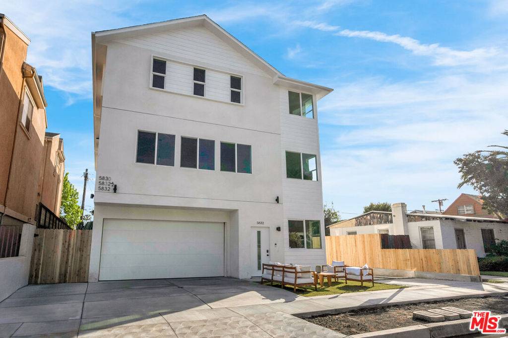 Culver City, CA 90034,5832 David AVE #1