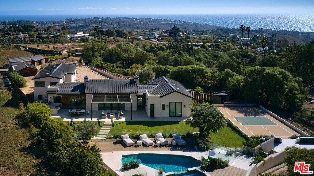 Malibu, CA 90265,29685 Cuthbert RD