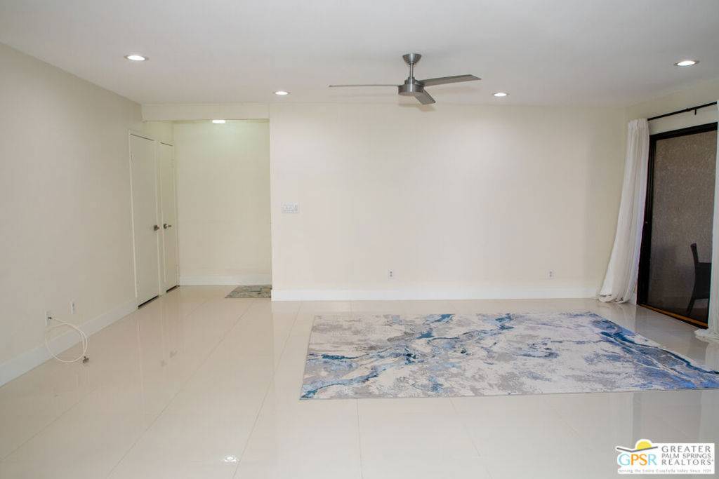Palm Springs, CA 92264,3155 E Ramon RD #401