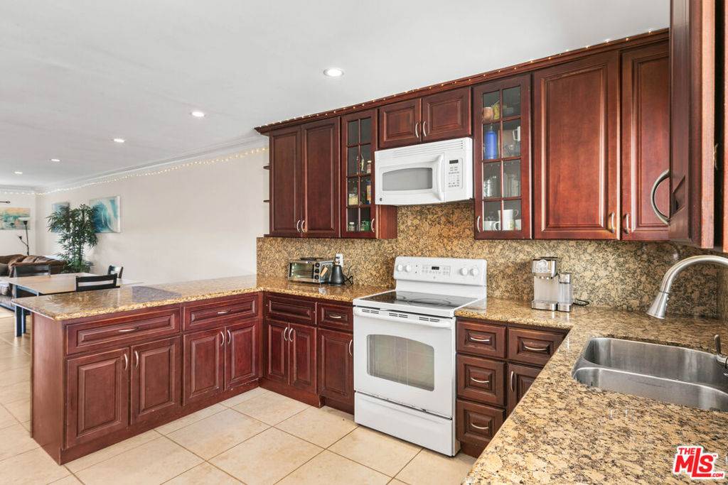 Malibu, CA 90265,6481 Kanan Dume RD