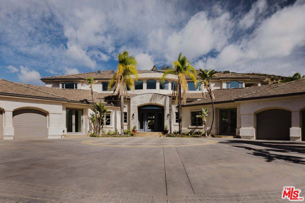 Calabasas, CA 91302,23597 Park South ST
