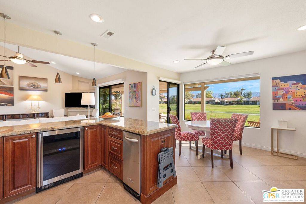 Palm Desert, CA 92211,41540 Peach Tree CT