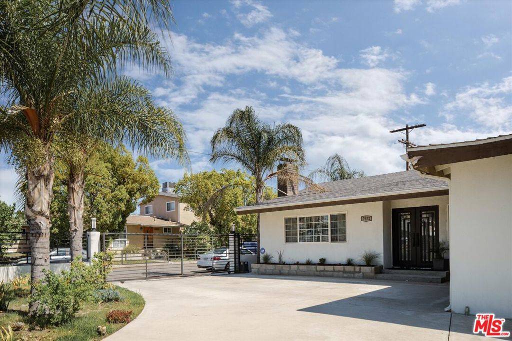 Panorama City, CA 91402,7932 Allott AVE