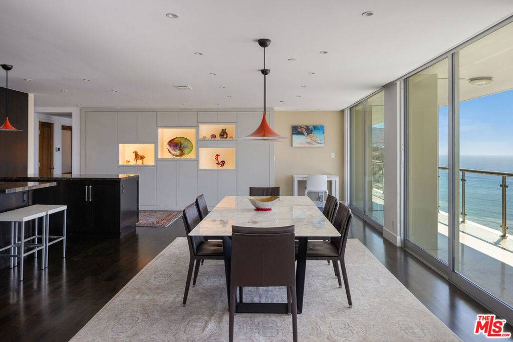 Santa Monica, CA 90402,201 Ocean AVE #1606P