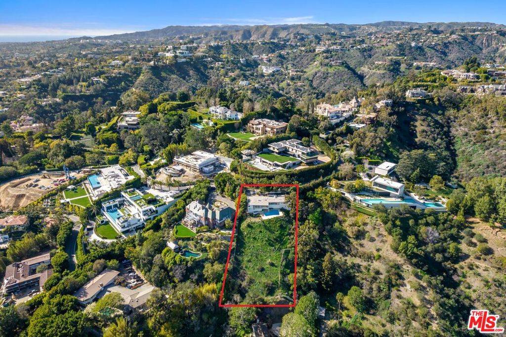 Los Angeles, CA 90077,948 Bel Air RD