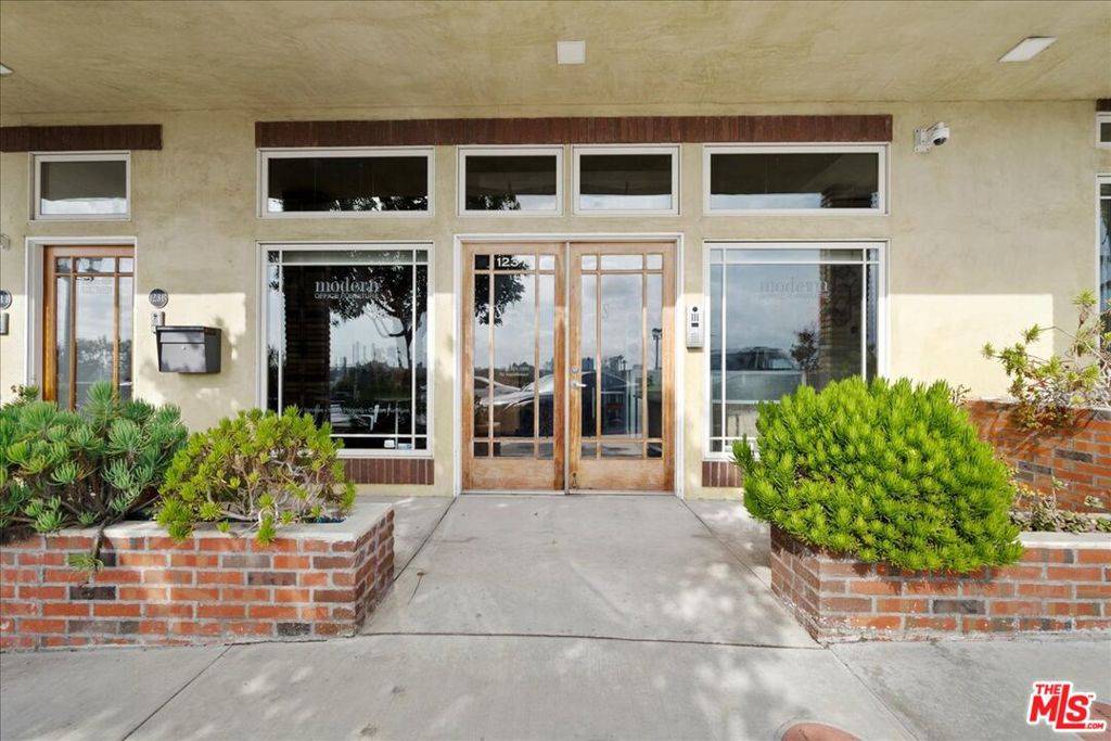 El Segundo, CA 90245,123 Richmond ST