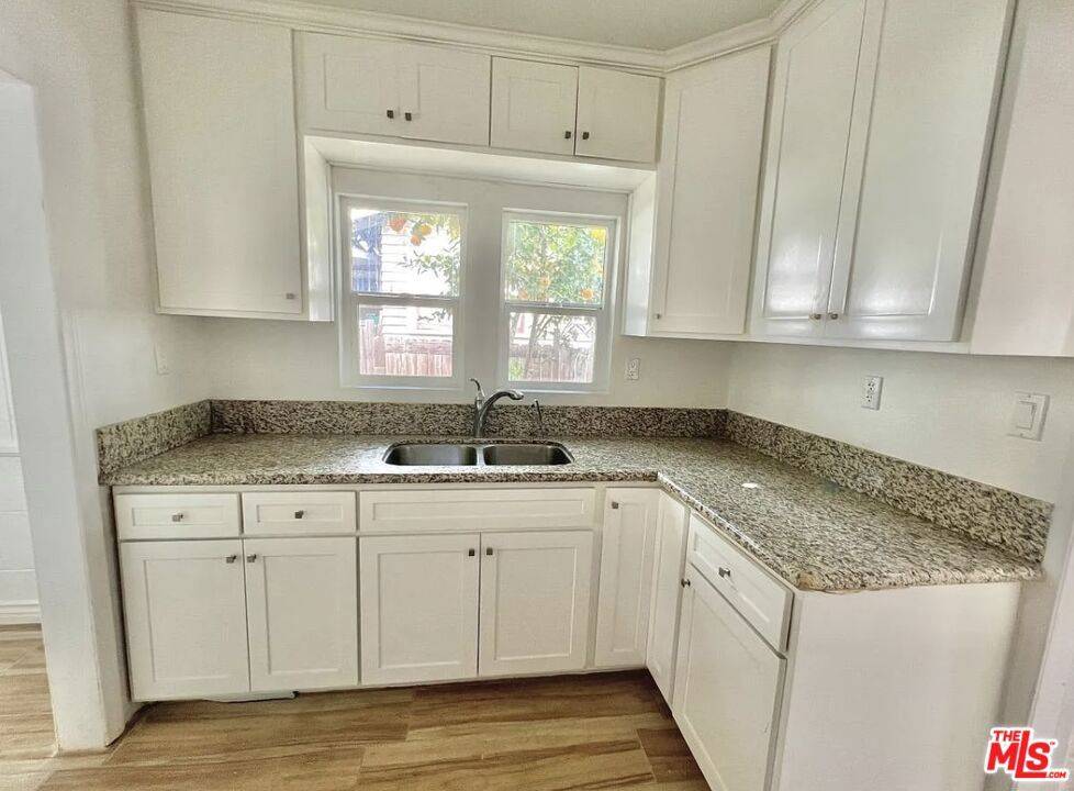 Alhambra, CA 91801,619 N Electric AVE