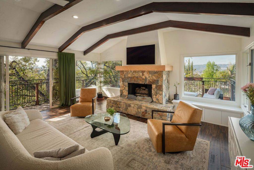 Woodland Hills, CA 91364,4713 Bedel ST
