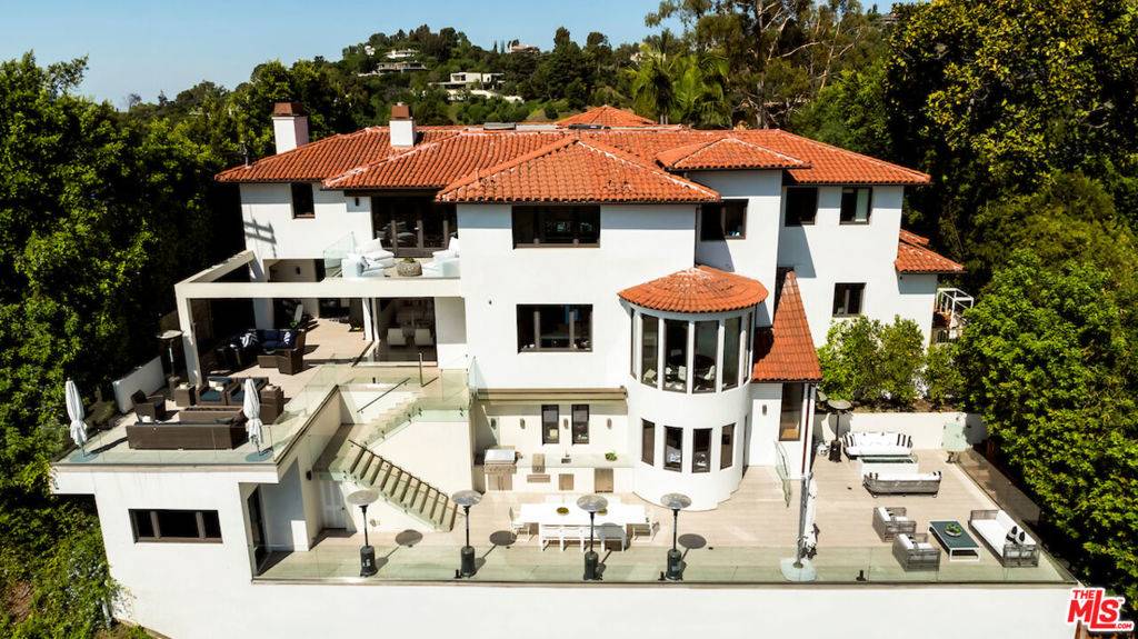 Beverly Hills, CA 90210,1280 Angelo DR