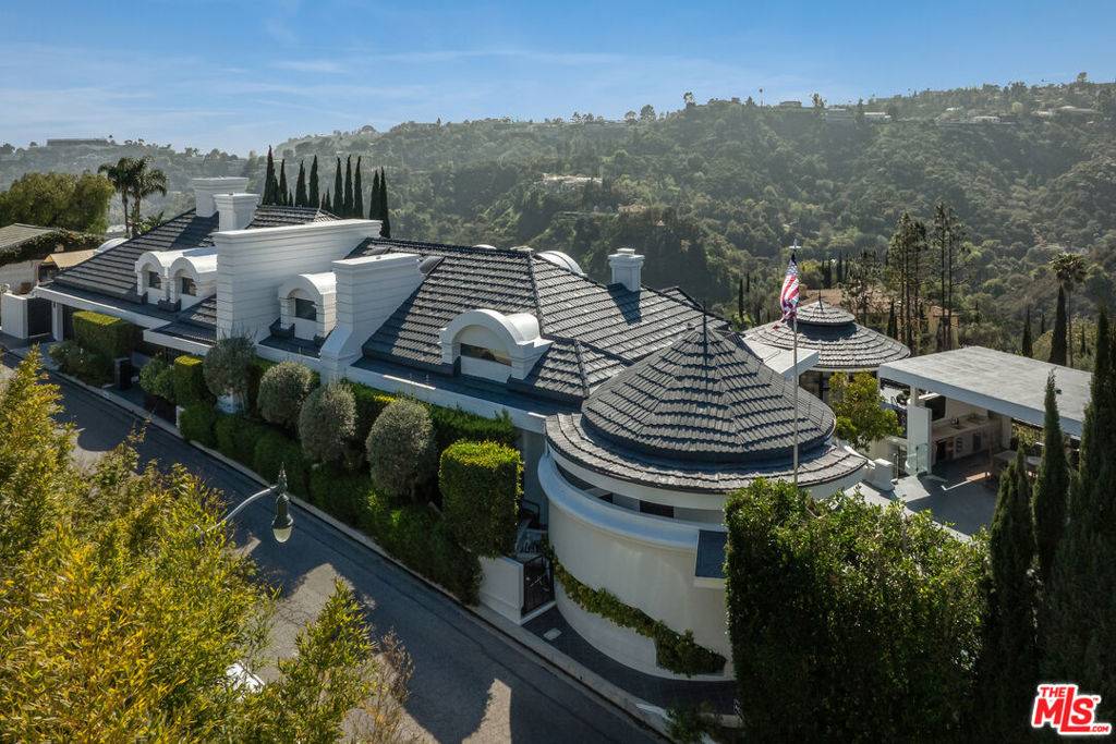Los Angeles, CA 90077,1601 Bel Air RD