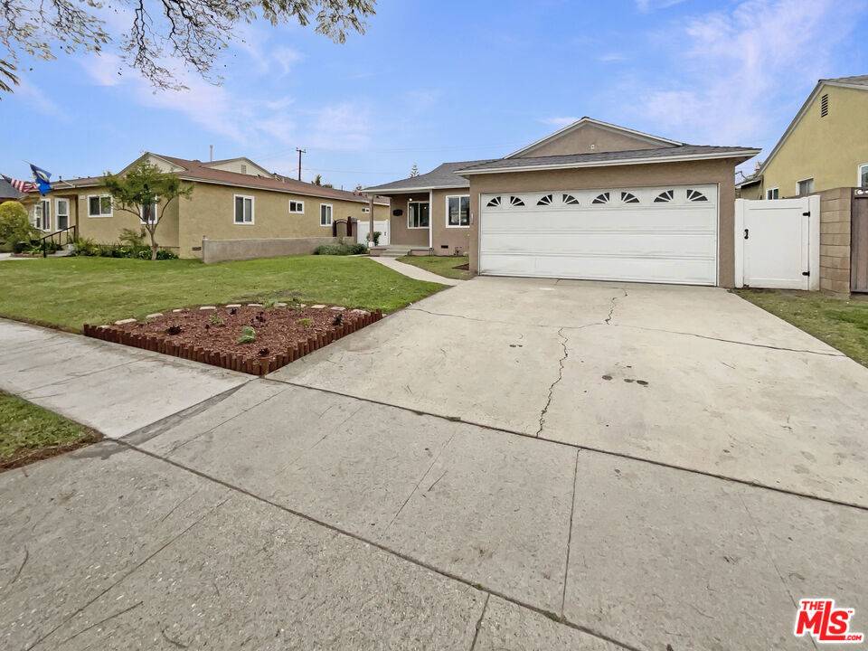 Long Beach, CA 90808,7165 E Wardlow RD