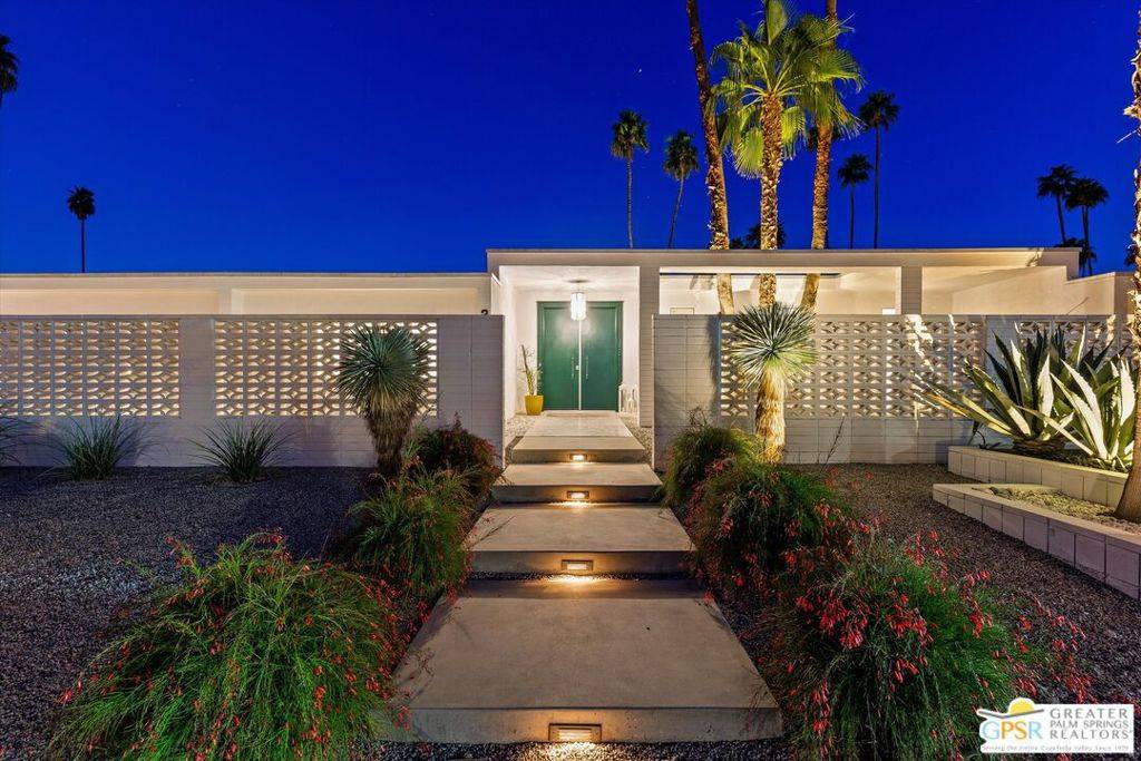 Palm Springs, CA 92264,2280 S Camino Real