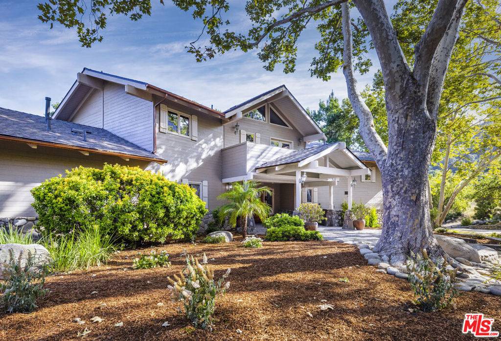 Ojai, CA 93023,10901 CREEK RD
