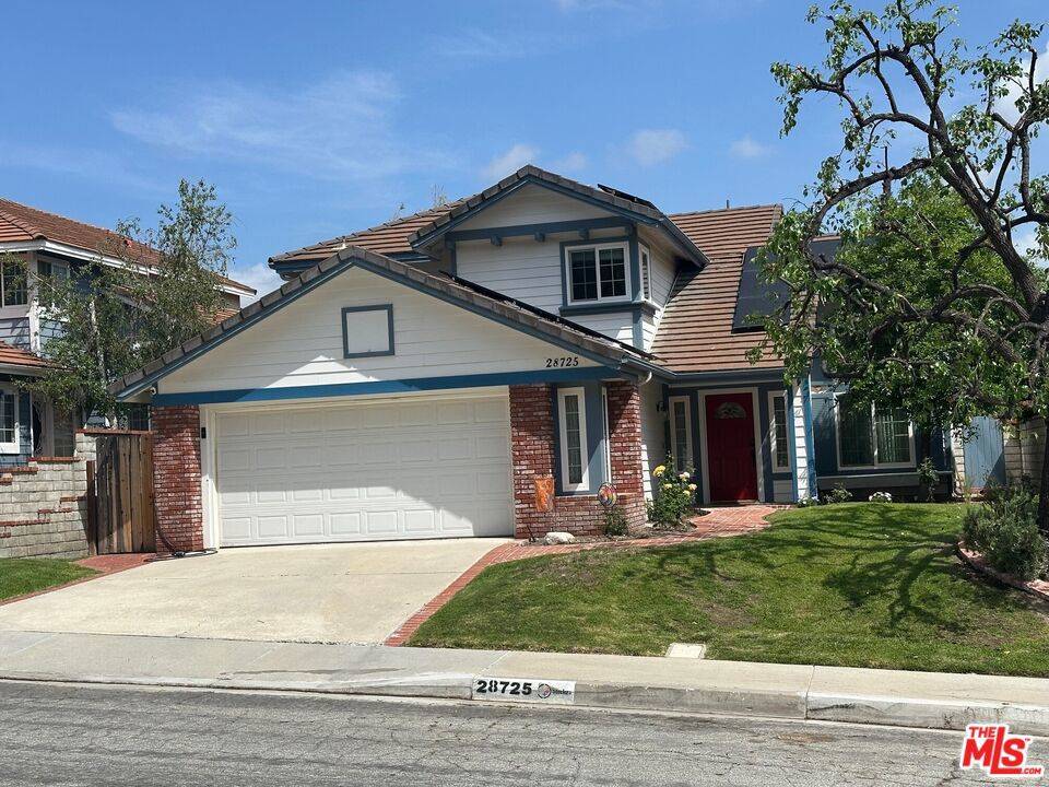 Castaic, CA 91384,28725 Greenwood PL