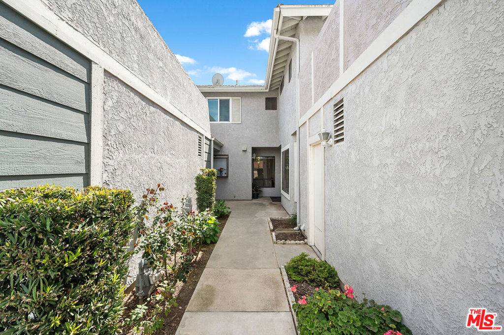 Hacienda Heights, CA 91745,15731 Tetley ST #6K