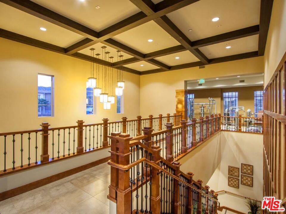 Burbank, CA 91504,1901 N Buena Vista ST #11-2504