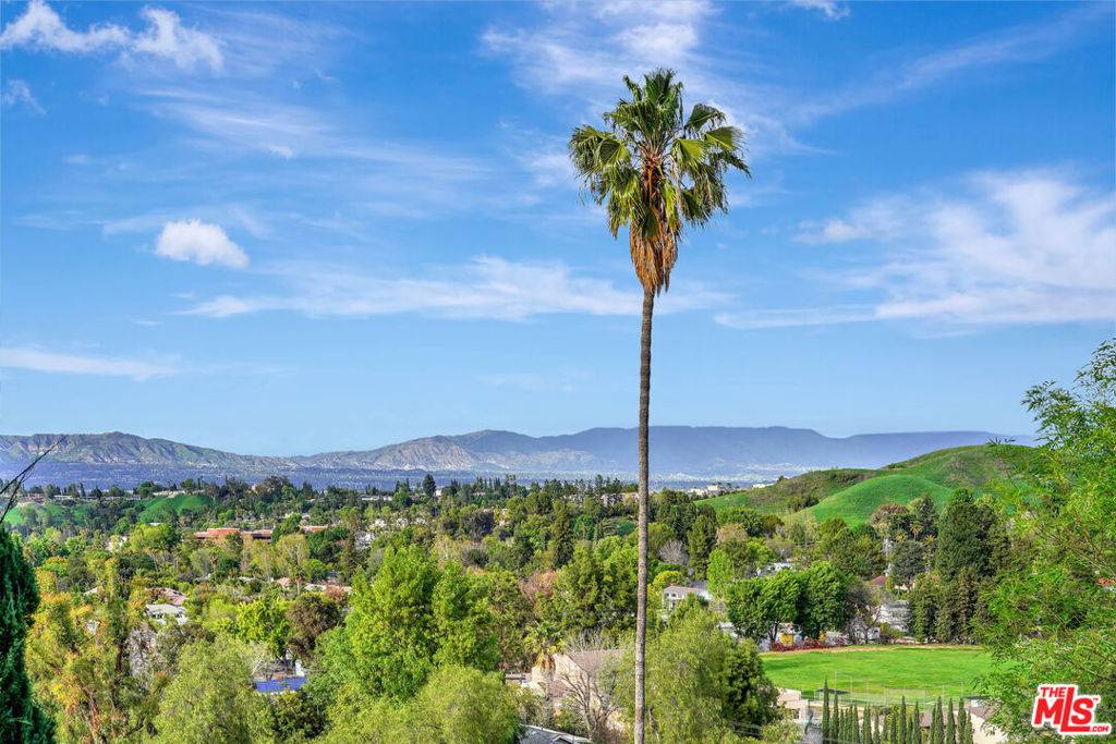 Woodland Hills, CA 91364,4747 Abargo ST