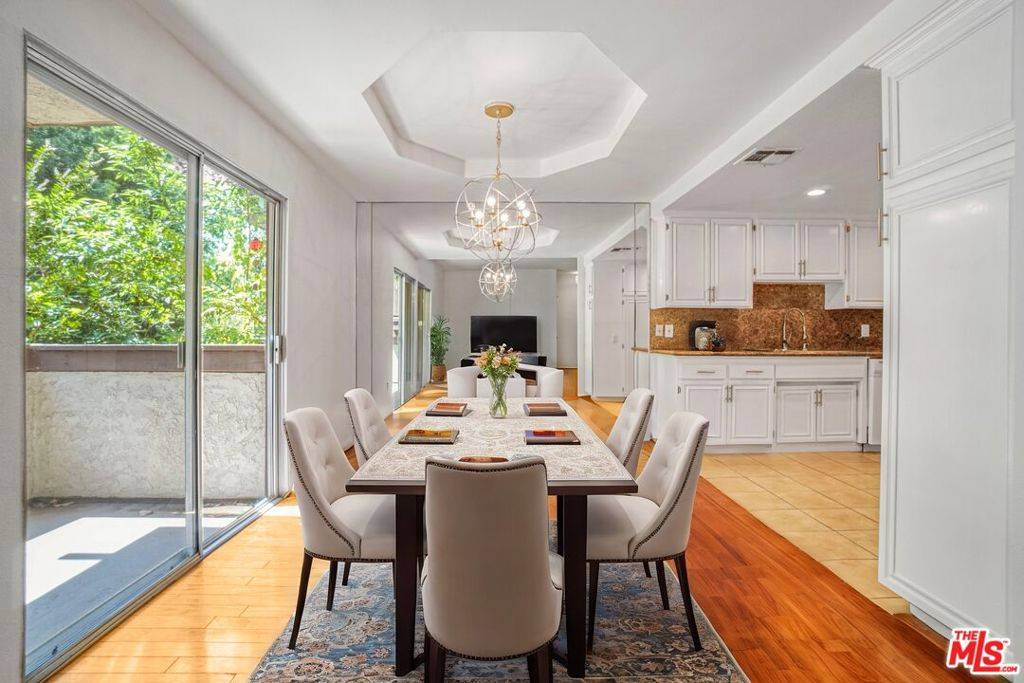 Sherman Oaks, CA 91401,5534 Sylmar AVE #5