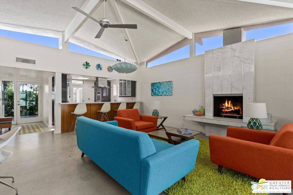 Palm Springs, CA 92264,233 Toro CIR